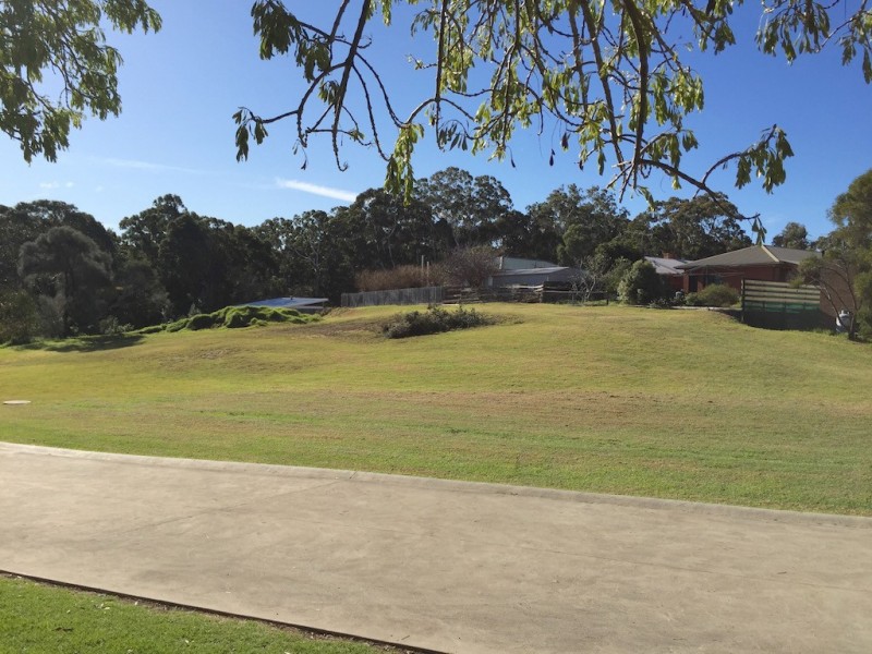 Lot 2, 4 Adsal Court, Metung VIC 3904