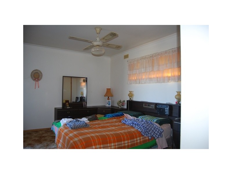 3 O’Neills Road, Lakes Entrance VIC 3909