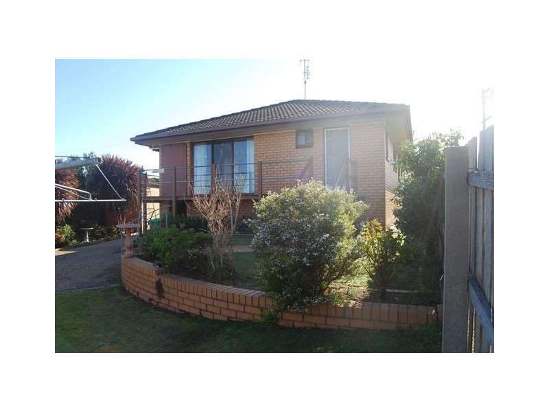 3 O’Neills Road, Lakes Entrance VIC 3909