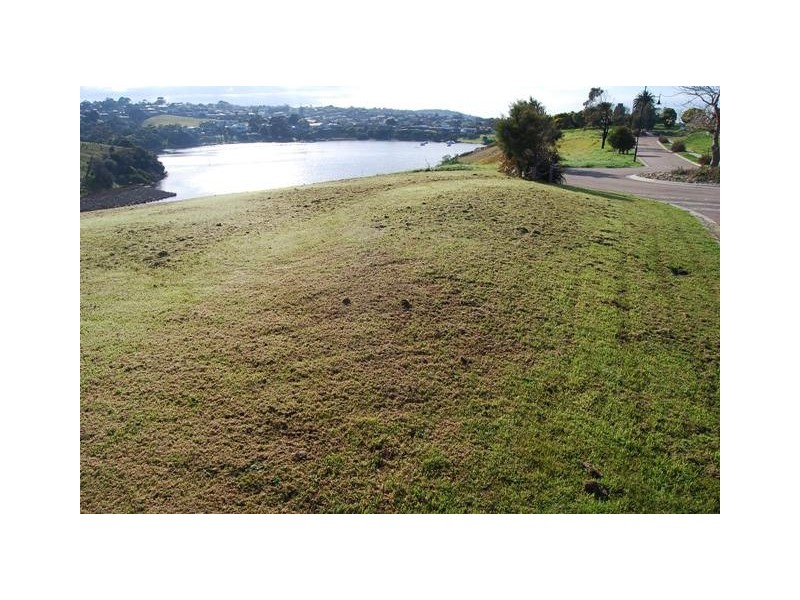 6/15 Cabarita Point, Lakes Entrance VIC 3909