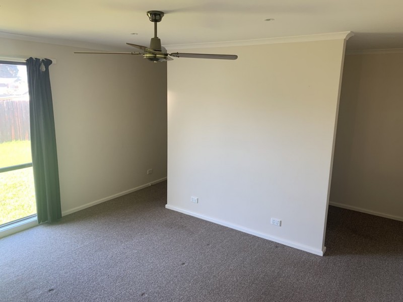 2/42 Don Road, Lakes Entrance VIC 3909