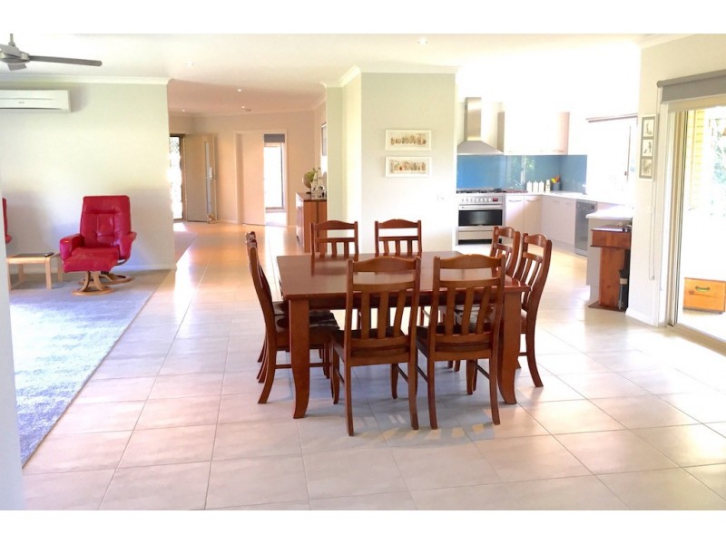 21 The Terrace, Metung VIC 3904