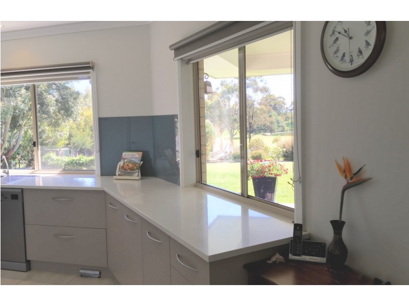 21 The Terrace, Metung VIC 3904