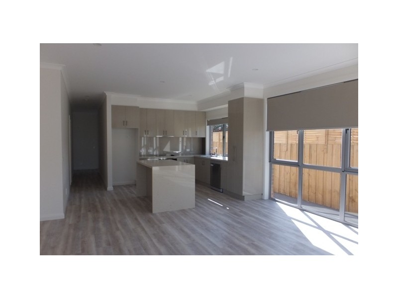 2 Penang Boardwalk, Lakes Entrance VIC 3909