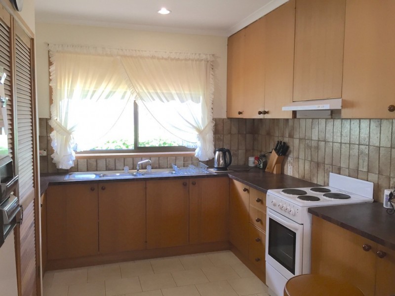 27 Mairburn Road, Metung VIC 3904