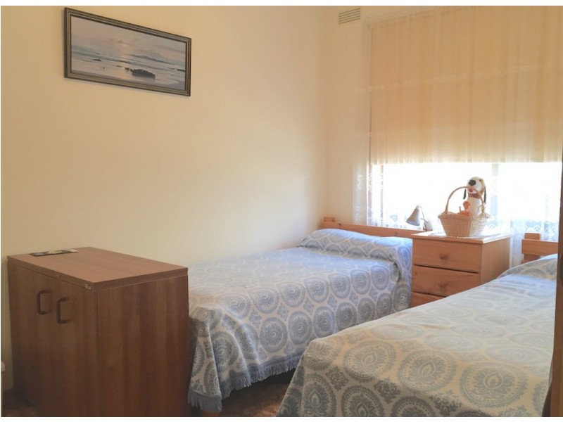 27 Mairburn Road, Metung VIC 3904