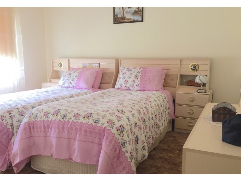 27 Mairburn Road, Metung VIC 3904