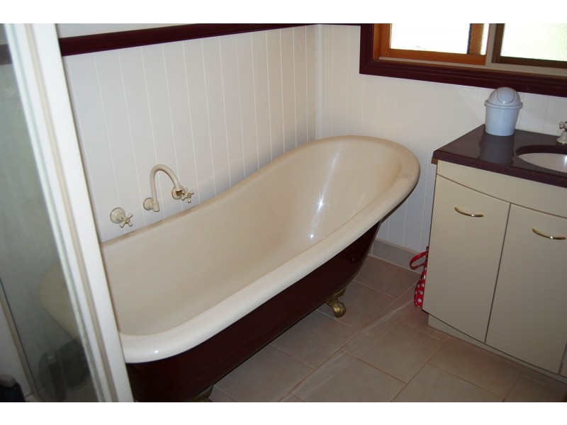 175 Ostlers Road, Lakes Entrance VIC 3909