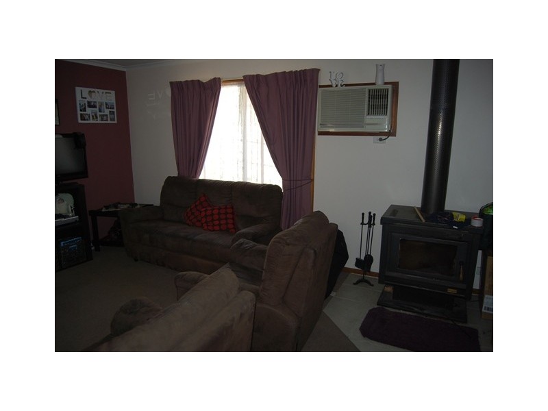 31 West Crescent, Lakes Entrance VIC 3909