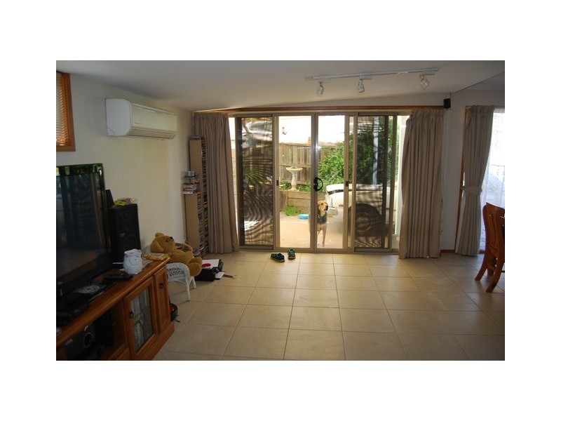 31 West Crescent, Lakes Entrance VIC 3909