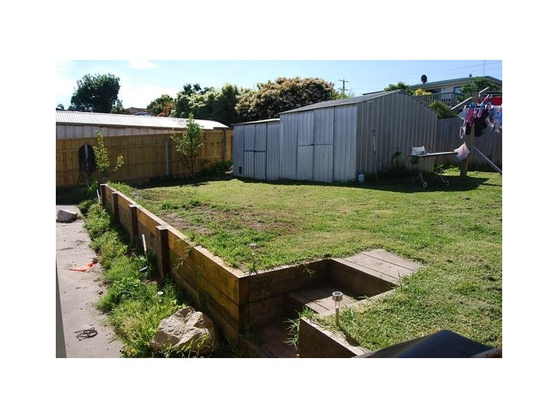 31 West Crescent, Lakes Entrance VIC 3909