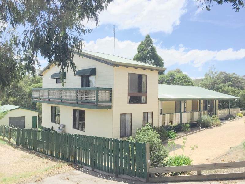24 Mairburn Road, Metung VIC 3904
