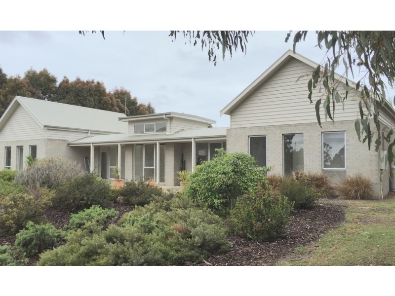 759 Nungurner Road, Metung VIC 3904