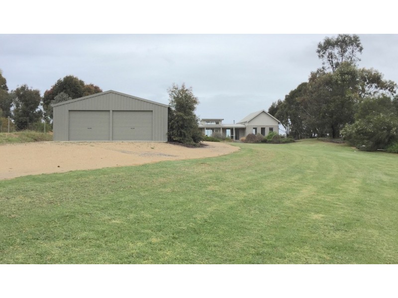 759 Nungurner Road, Metung VIC 3904