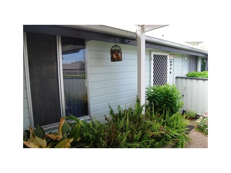 15 Ferndale Parade, Lakes Entrance VIC 3909