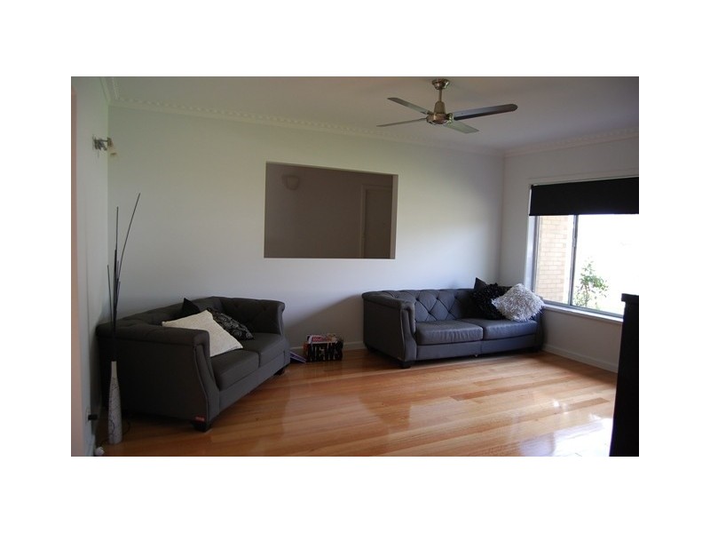 23 Heatherlea Grove, Lakes Entrance VIC 3909