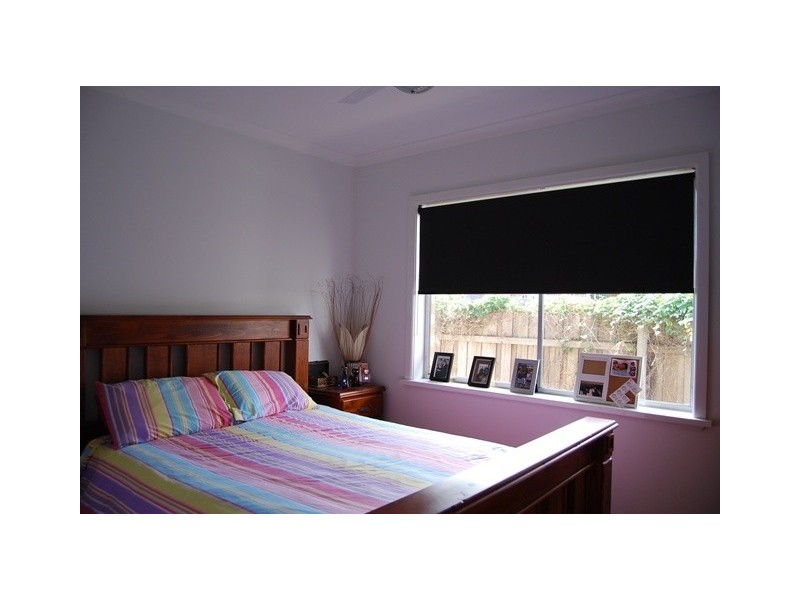 23 Heatherlea Grove, Lakes Entrance VIC 3909