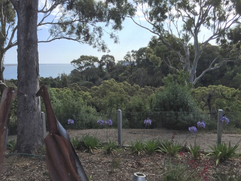 38 Beach Road, Metung VIC 3904