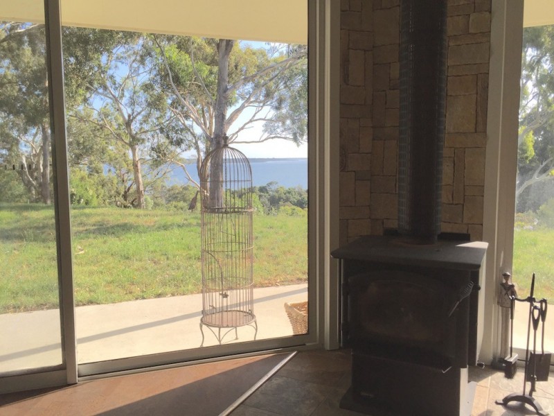 38 Beach Road, Metung VIC 3904