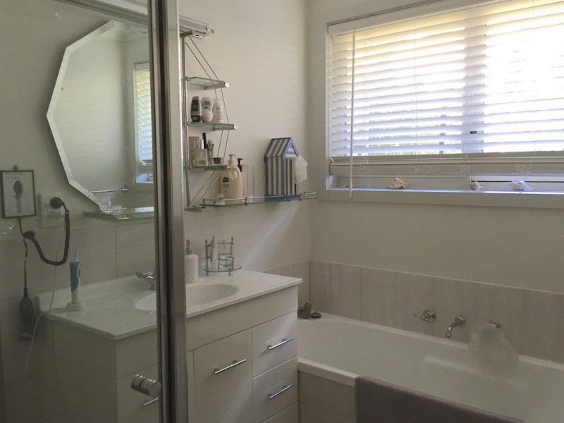 38 Beach Road, Metung VIC 3904