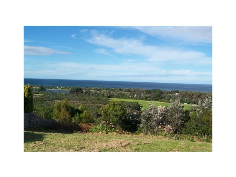 45 Golf Links Road, Lakes Entrance VIC 3909