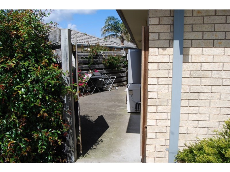 1/16-20 Roadknight Street, Lakes Entrance VIC 3909