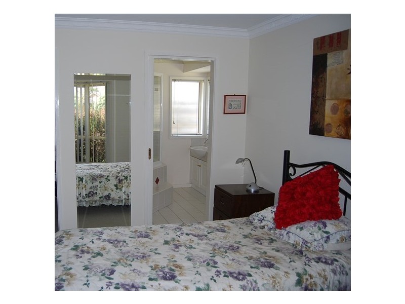 1/16-20 Roadknight Street, Lakes Entrance VIC 3909