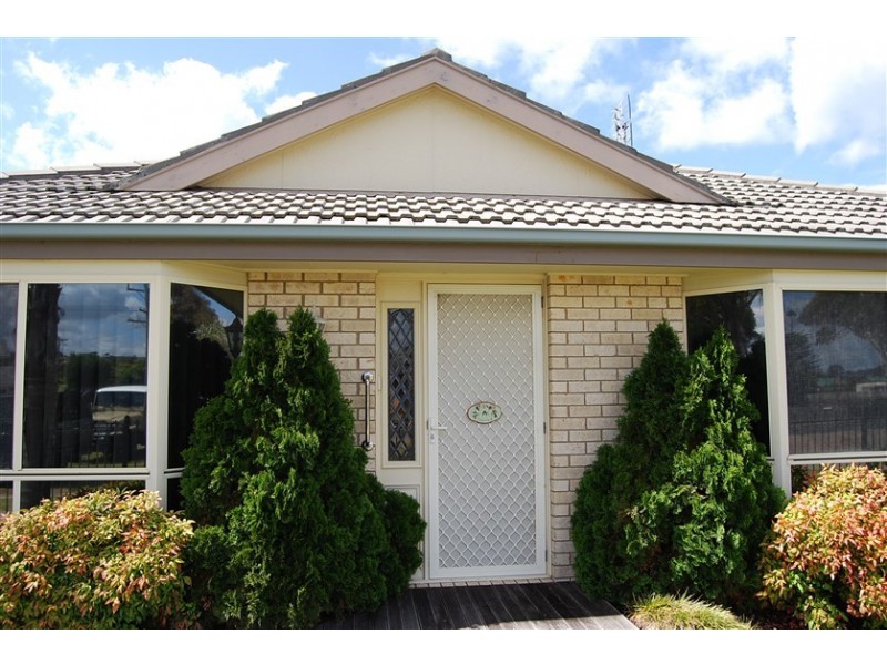 1/16-20 Roadknight Street, Lakes Entrance VIC 3909