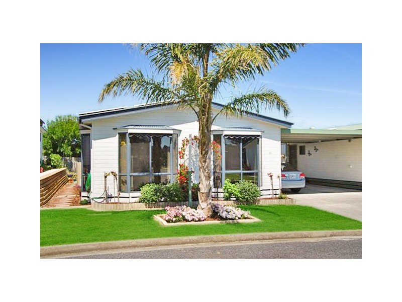 31 / 86 Golf Links Road, Lakes Entrance VIC 3909