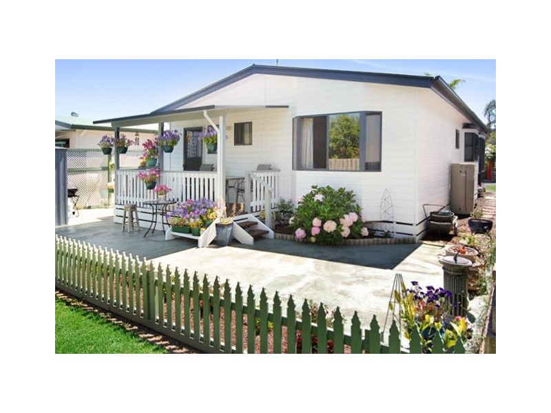 31 / 86 Golf Links Road, Lakes Entrance VIC 3909