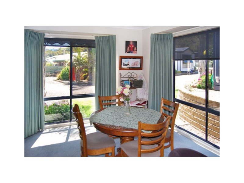 31 / 86 Golf Links Road, Lakes Entrance VIC 3909