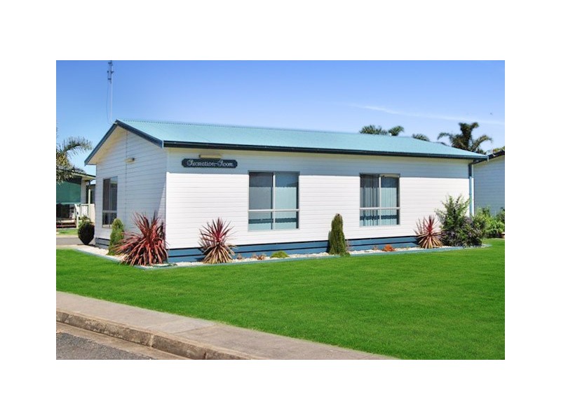 31 / 86 Golf Links Road, Lakes Entrance VIC 3909