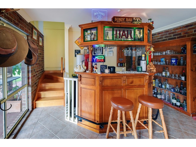 24 Tranquil Court, Lakes Entrance VIC 3909