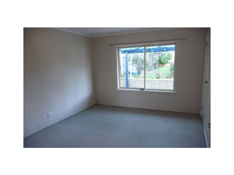 40 Nautilus Way, Lakes Entrance VIC 3909