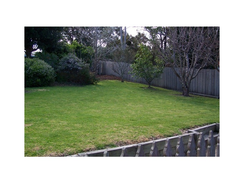 40 Nautilus Way, Lakes Entrance VIC 3909