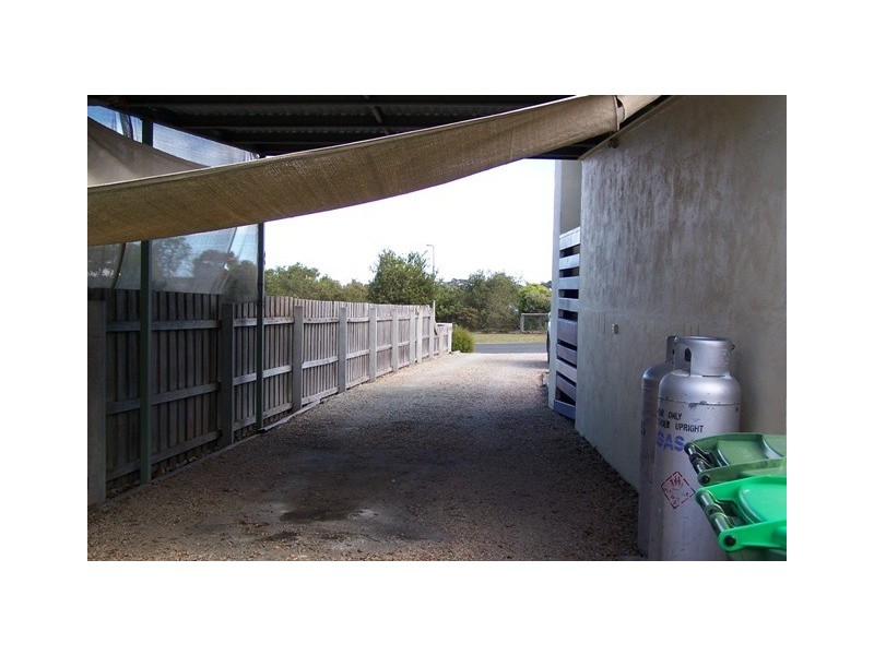 40 Nautilus Way, Lakes Entrance VIC 3909