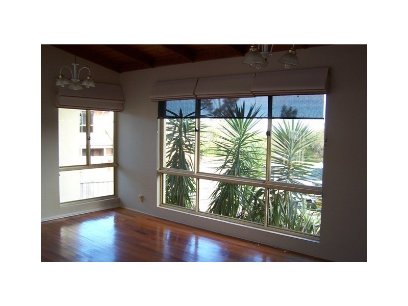 40 Nautilus Way, Lakes Entrance VIC 3909