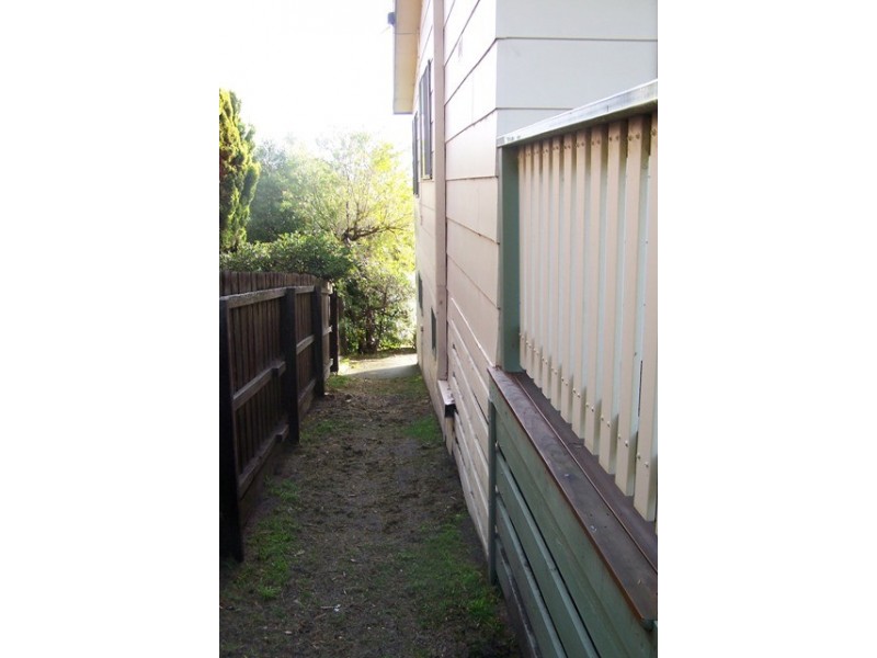 16 Nautilus way, Lakes Entrance VIC 3909