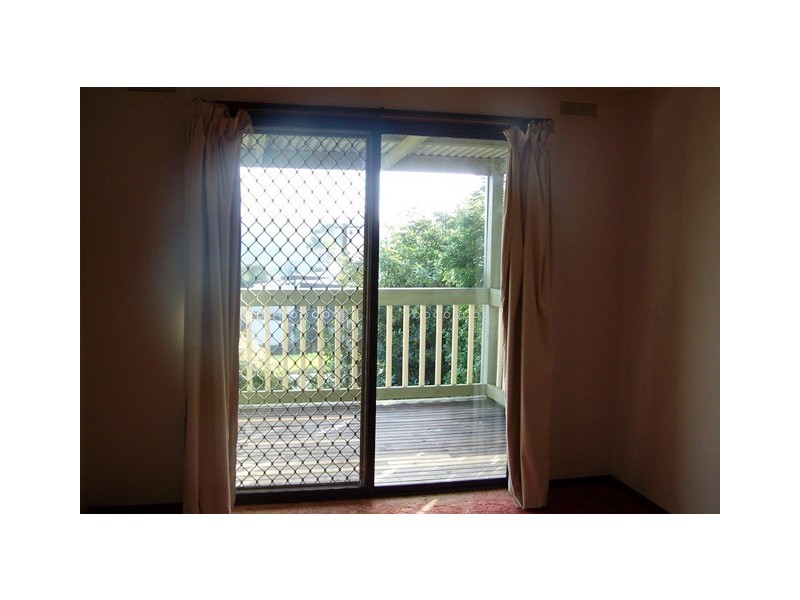 16 Nautilus way, Lakes Entrance VIC 3909