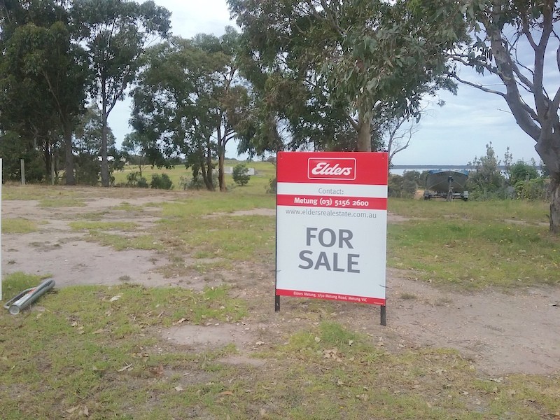 15 The Plateau, Metung VIC 3904