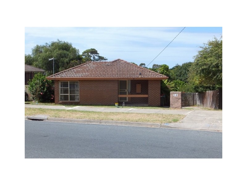 10 Petersen Street, Lakes Entrance VIC 3909