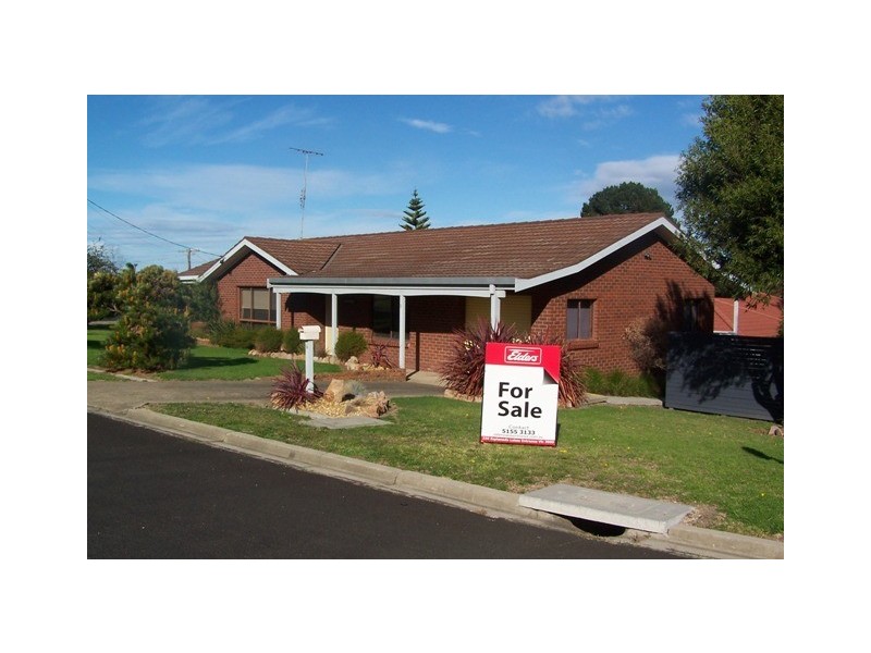 2 New Street, Lakes Entrance VIC 3909