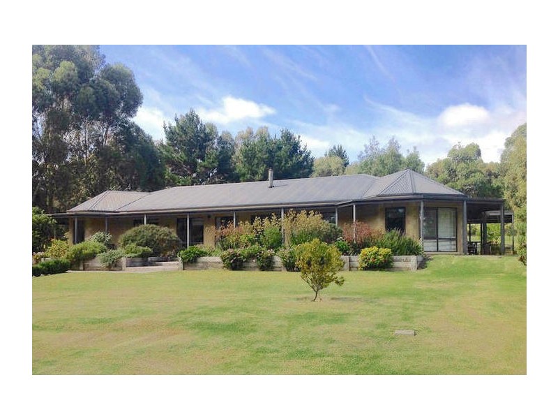 795 Nungurner Road, Metung VIC 3904