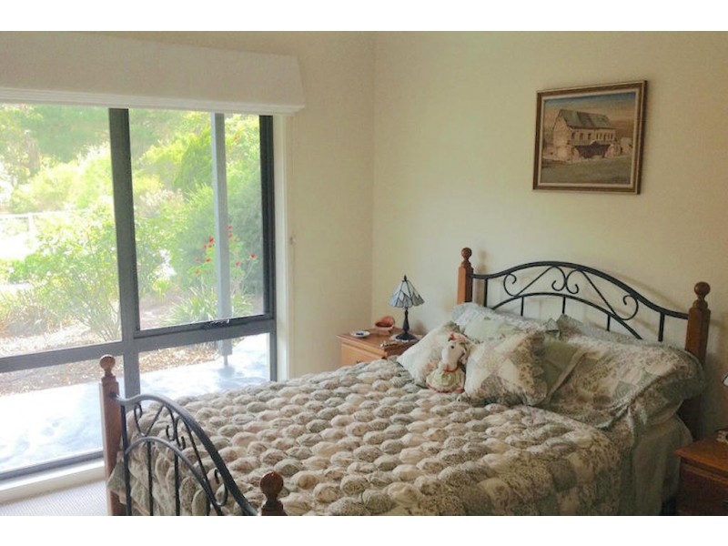 795 Nungurner Road, Metung VIC 3904