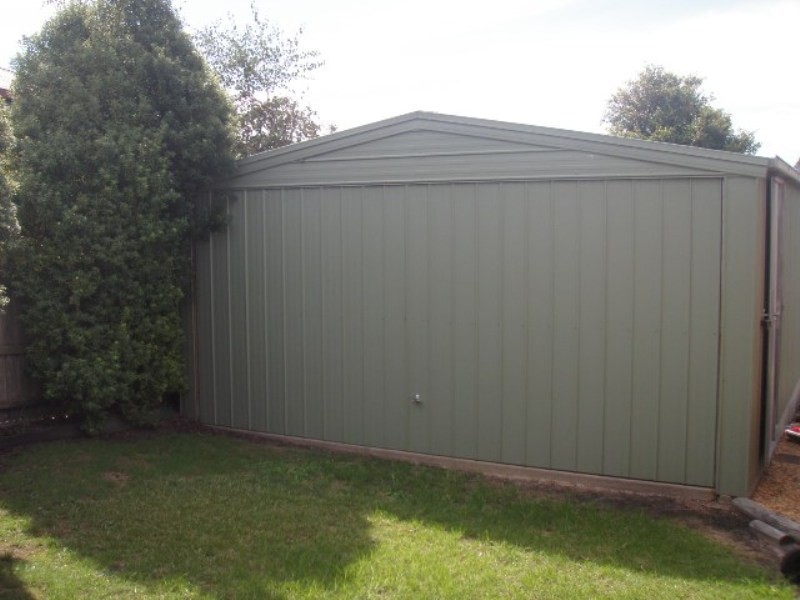 27 Stirling Drive, Lakes Entrance VIC 3909