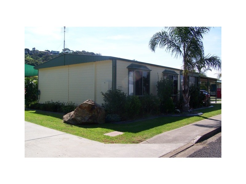 50 / 86 Golf Links Road, Lakes Entrance VIC 3909