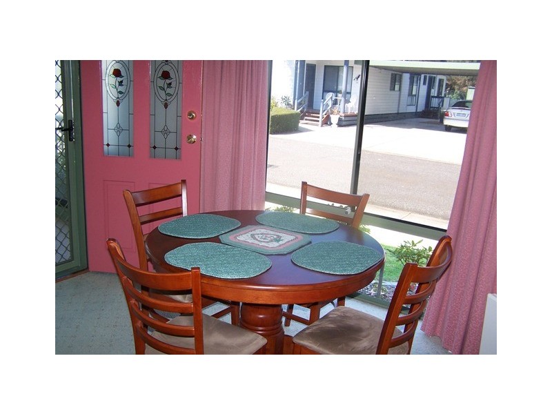 50 / 86 Golf Links Road, Lakes Entrance VIC 3909