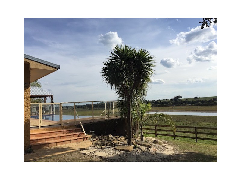 325 Punt Road, Metung VIC 3904