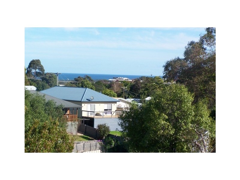 22 Panoramic Drive, Lakes Entrance VIC 3909