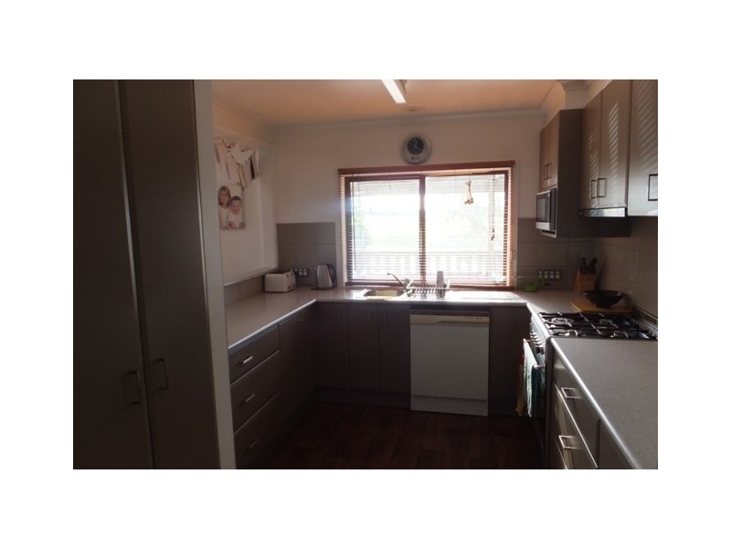176 ALBATROSS ROAD, Kalimna VIC 3909